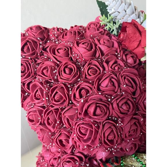 Handmade Christmas Bear From Roses - Picture 4 of 4